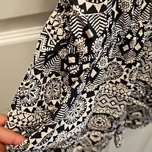 H&M Romper - Picture 3 of 3